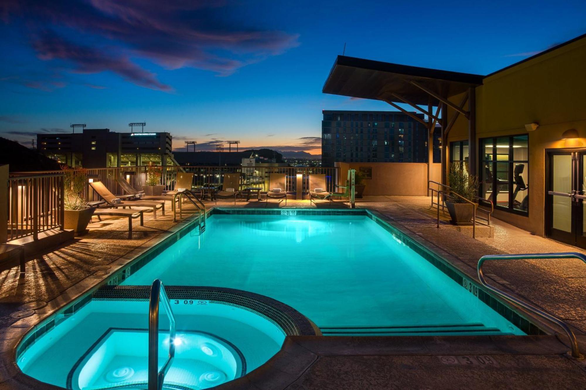 By Marriott Downtown/university Tempe