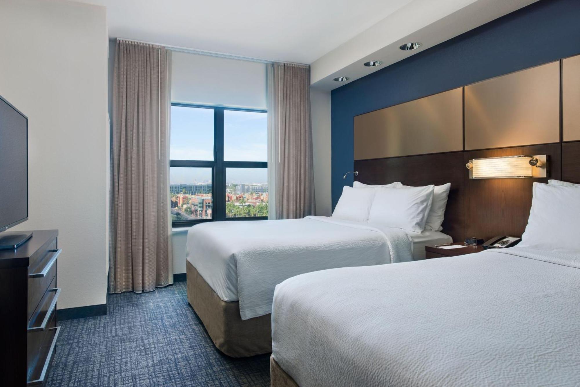 By Marriott Downtown/university Tempe