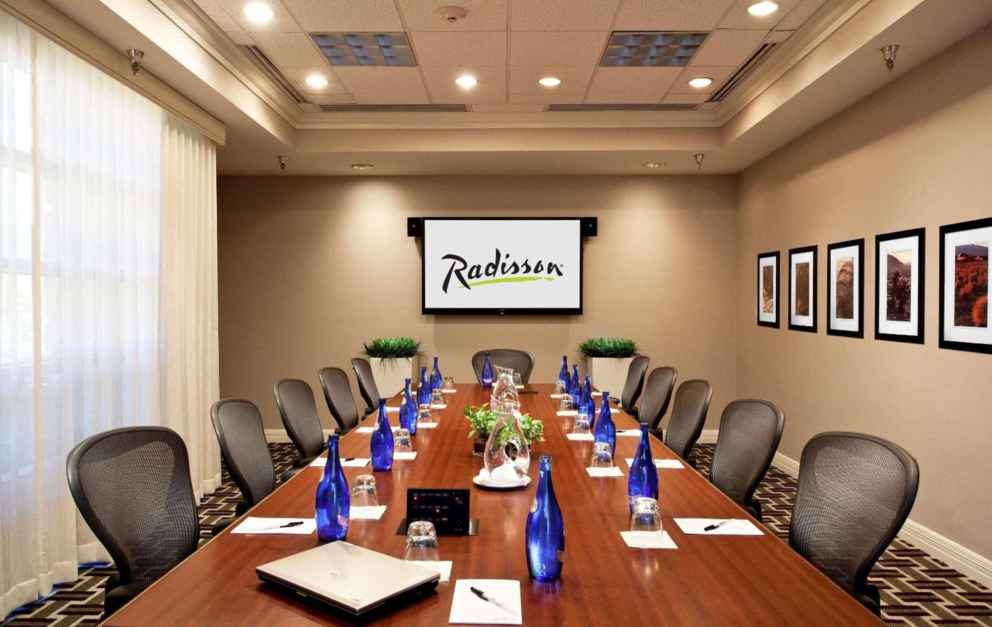 Radisson Airport Phoenix