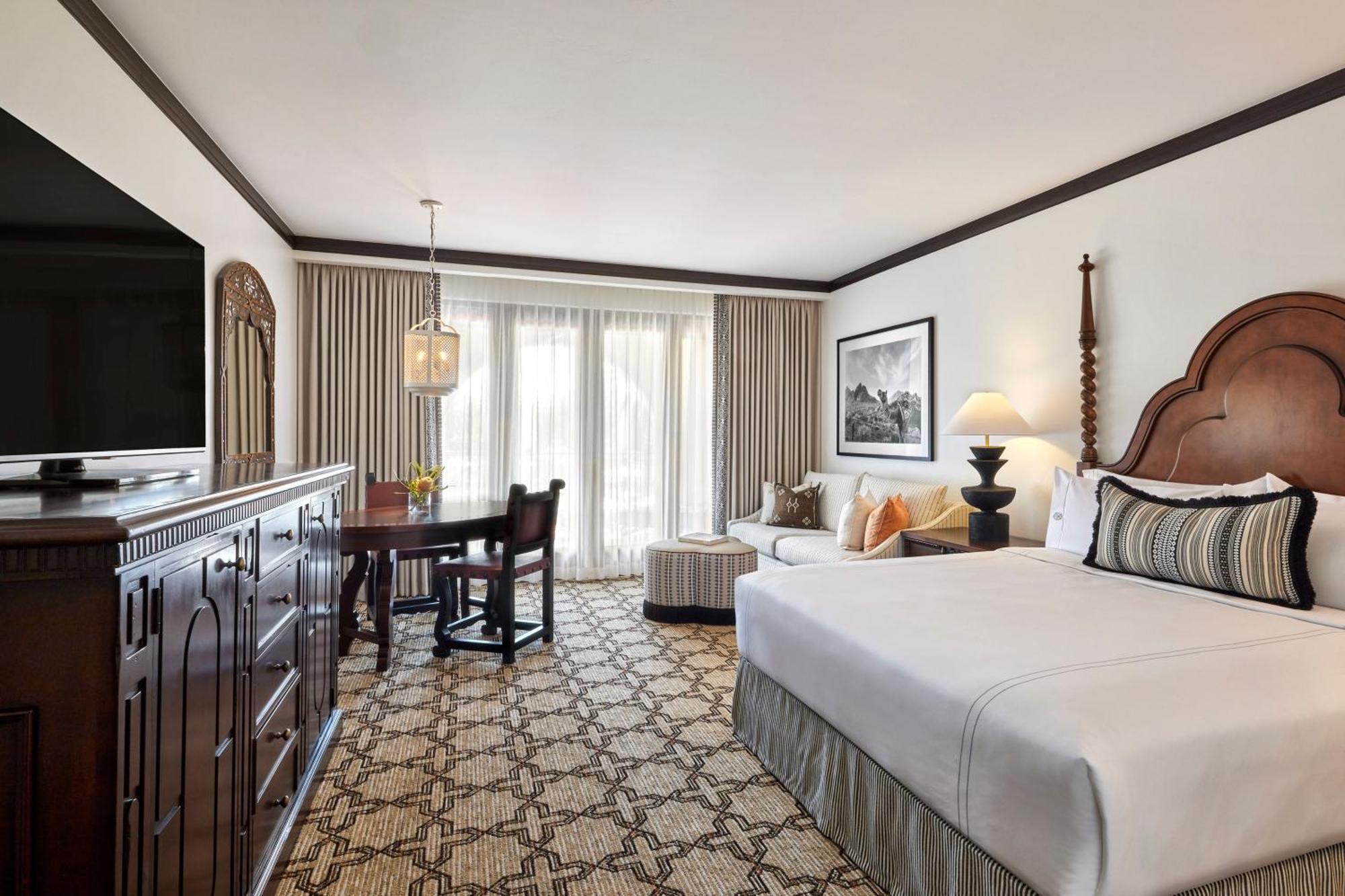 Resort Omni Scottsdale & At Montelucia