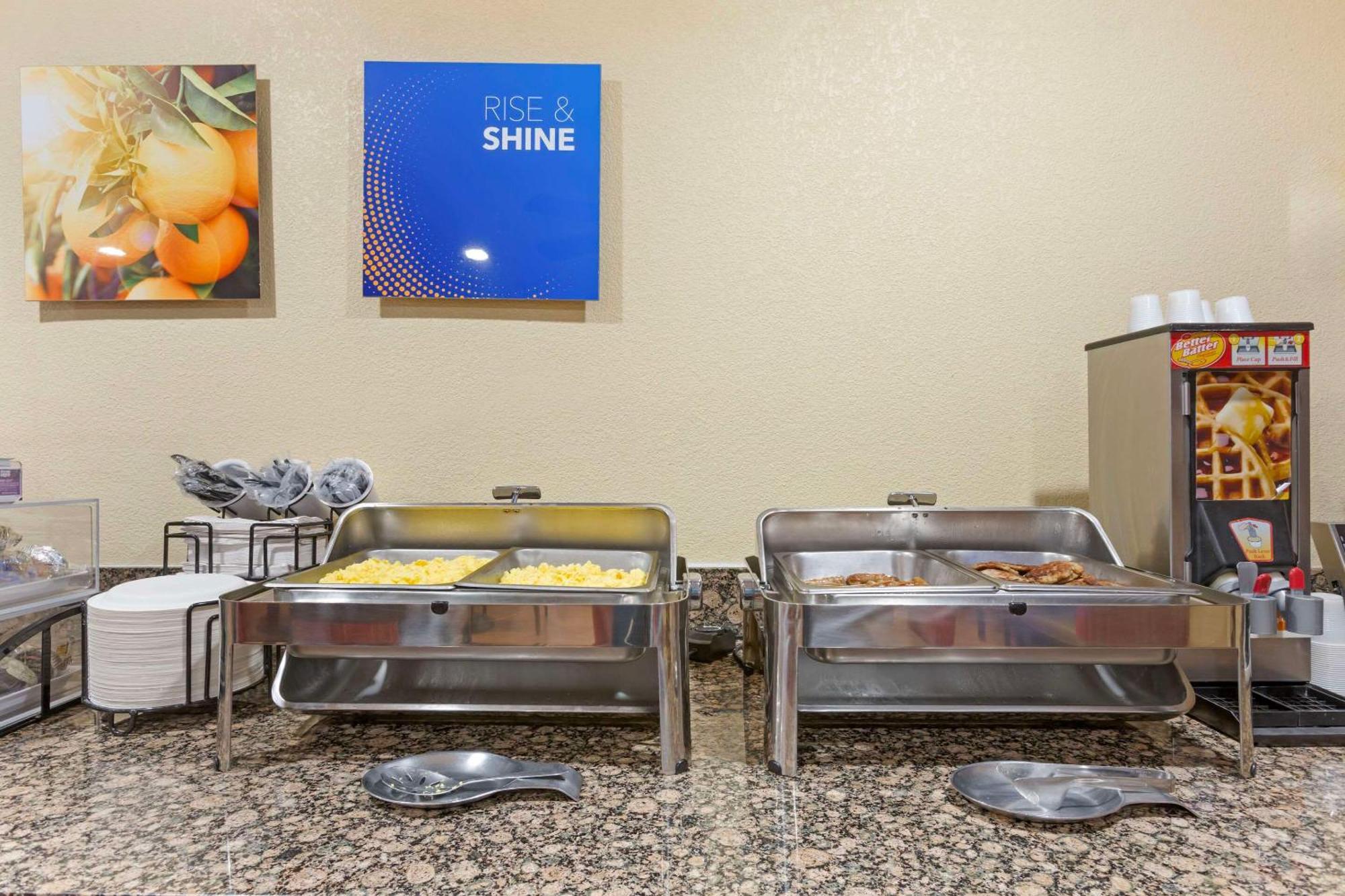 Inn Comfort Near Grand Canyon 3*