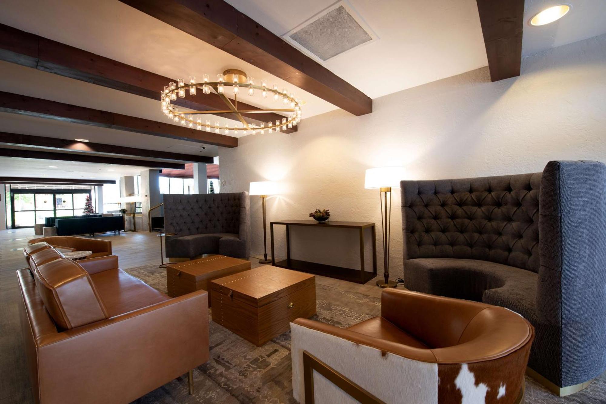 Doubletree By Hilton Tucson-reid Park Hotel