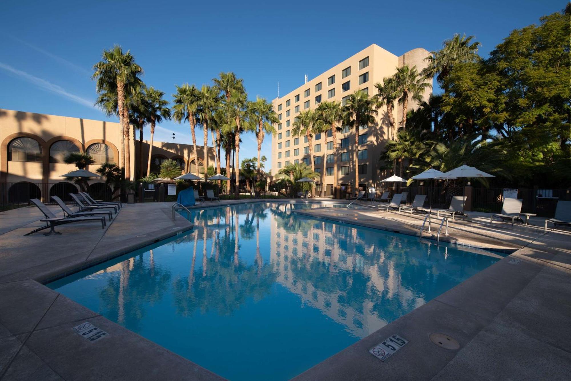 Doubletree By Hilton Tucson-reid Park Hotel 3*