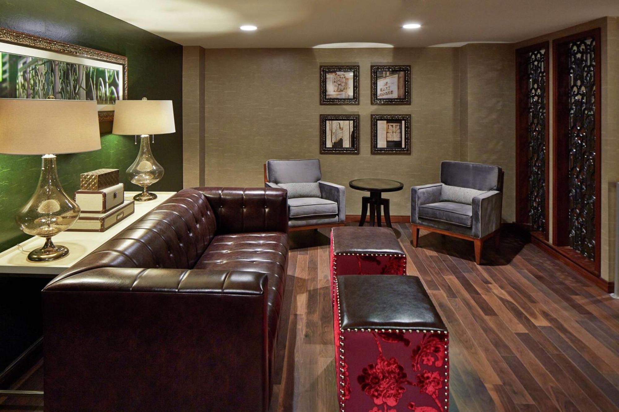 Hotel Hilton Garden Downtown 3*