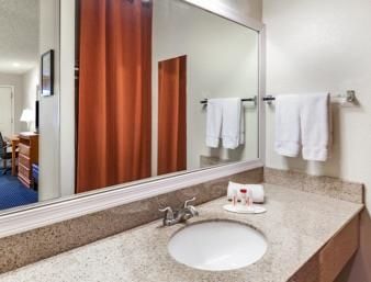 Greentree Hotel