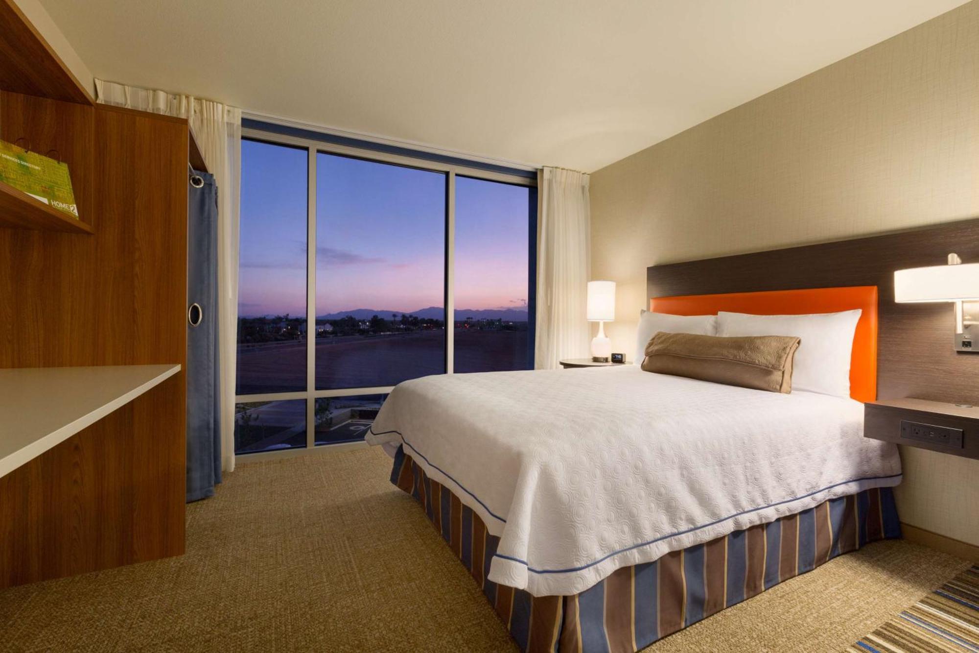 Home2 By Hilton Phoenix