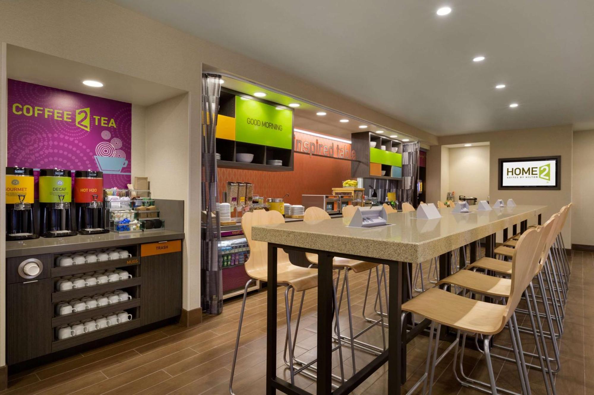 Home2 By Hilton Phoenix Hotel 3*