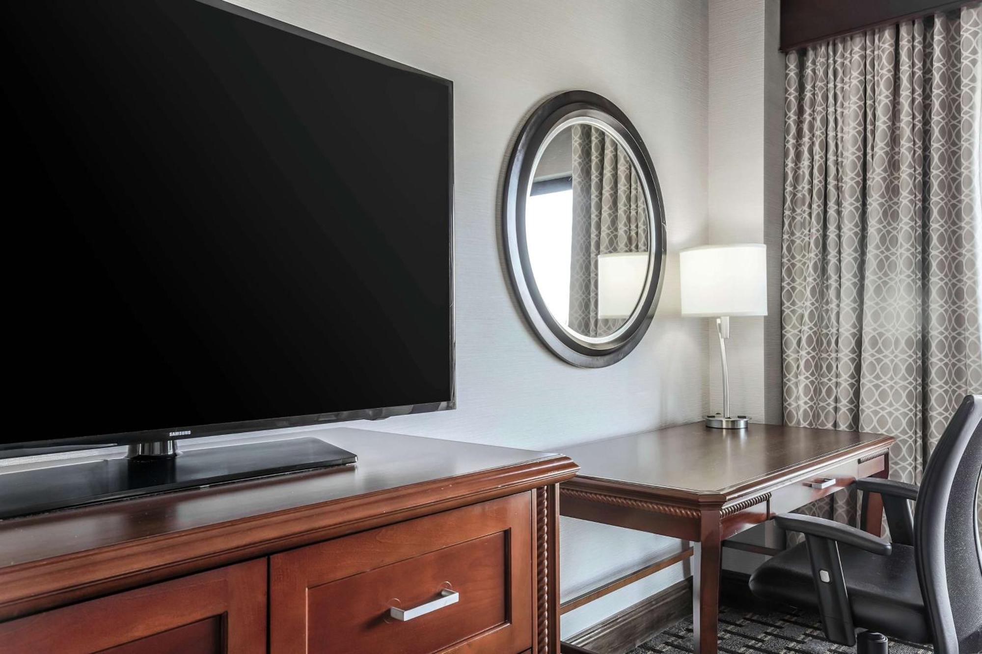 Hilton Phoenix Hotel Chandler