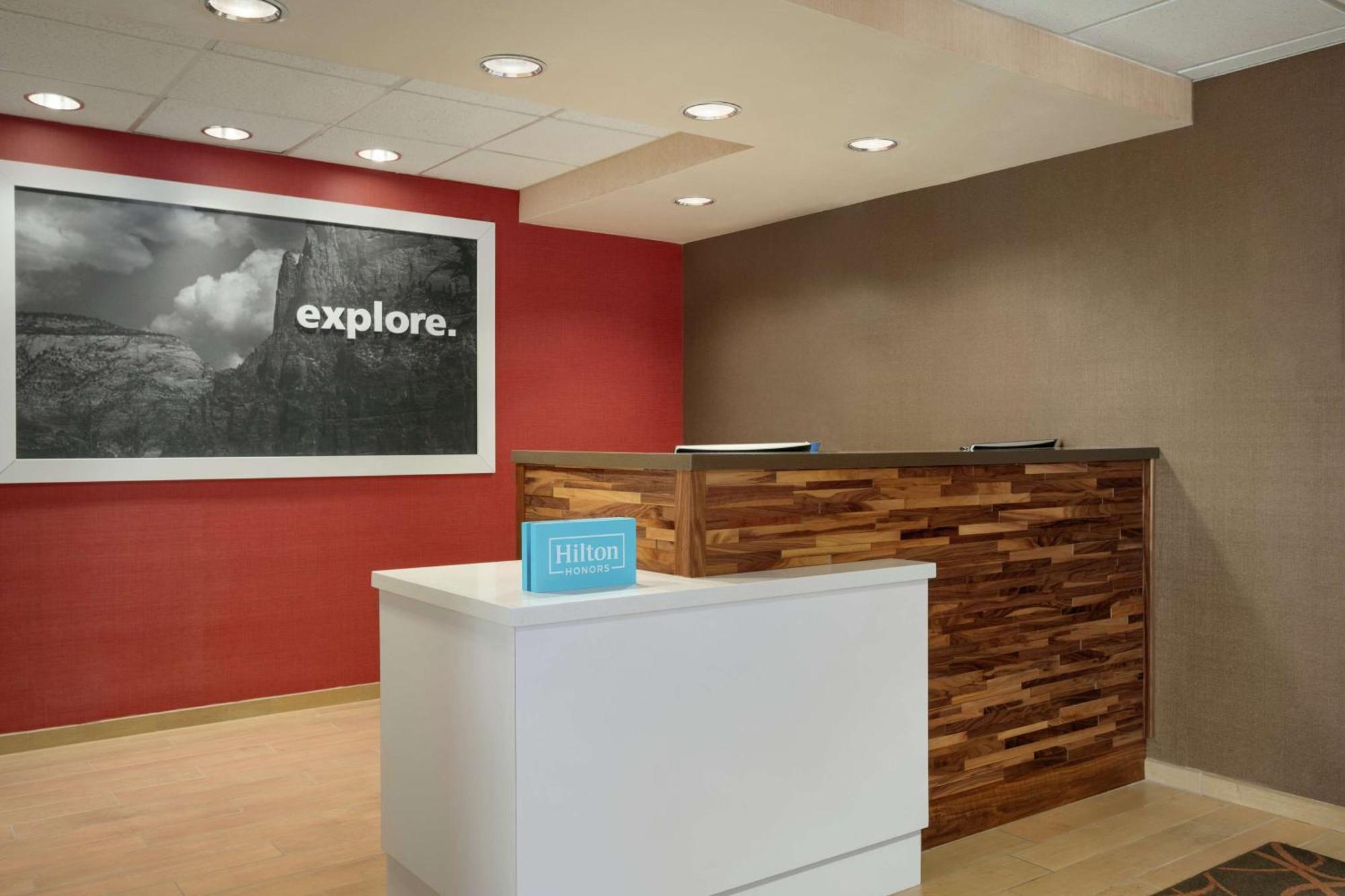 Hampton Phoenix-chandler Hotel
