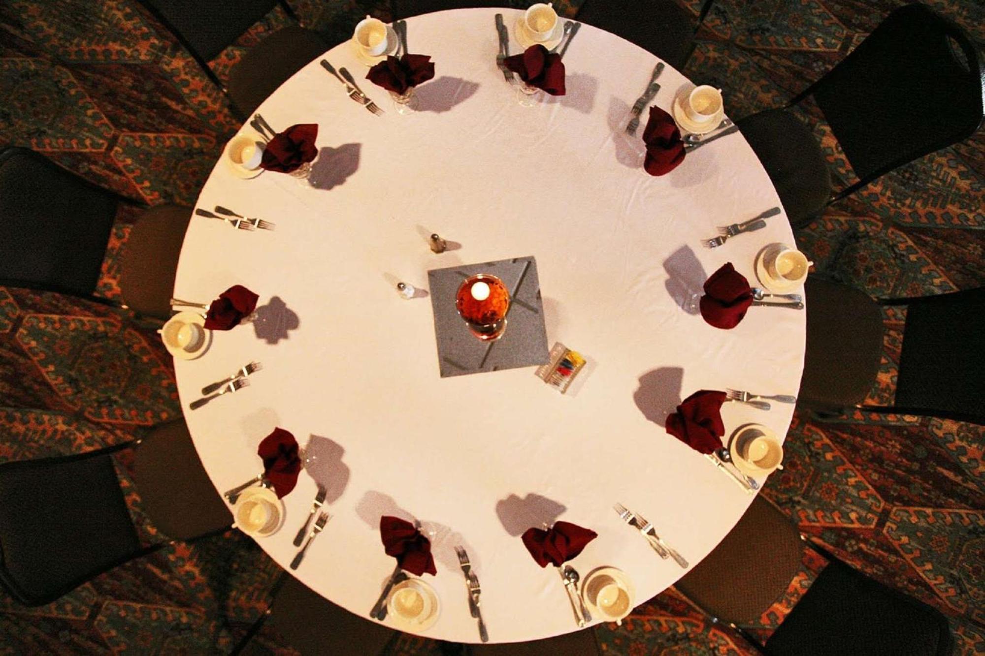 Doubletree By Hilton Airport 4*