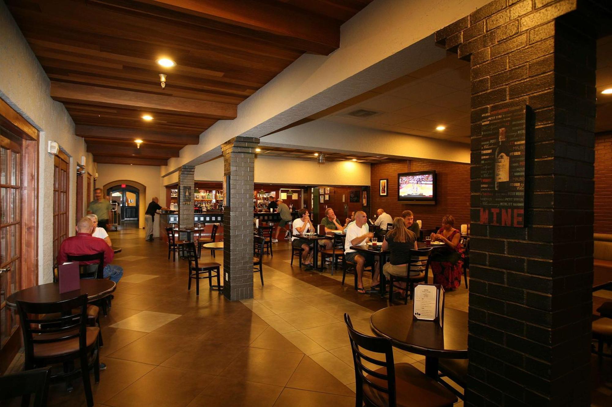 Doubletree By Hilton Airport Tucson