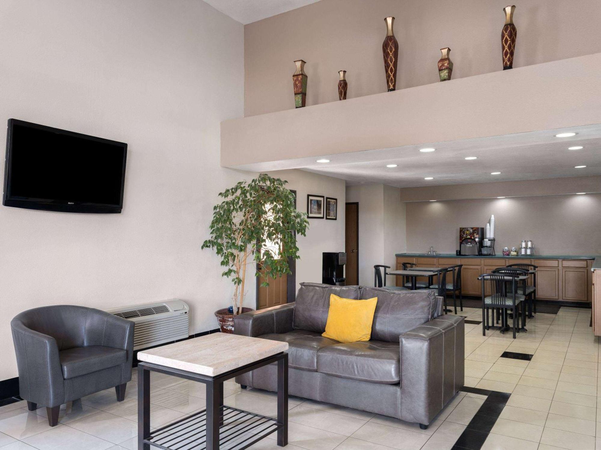 Travelodge By Wyndham Az