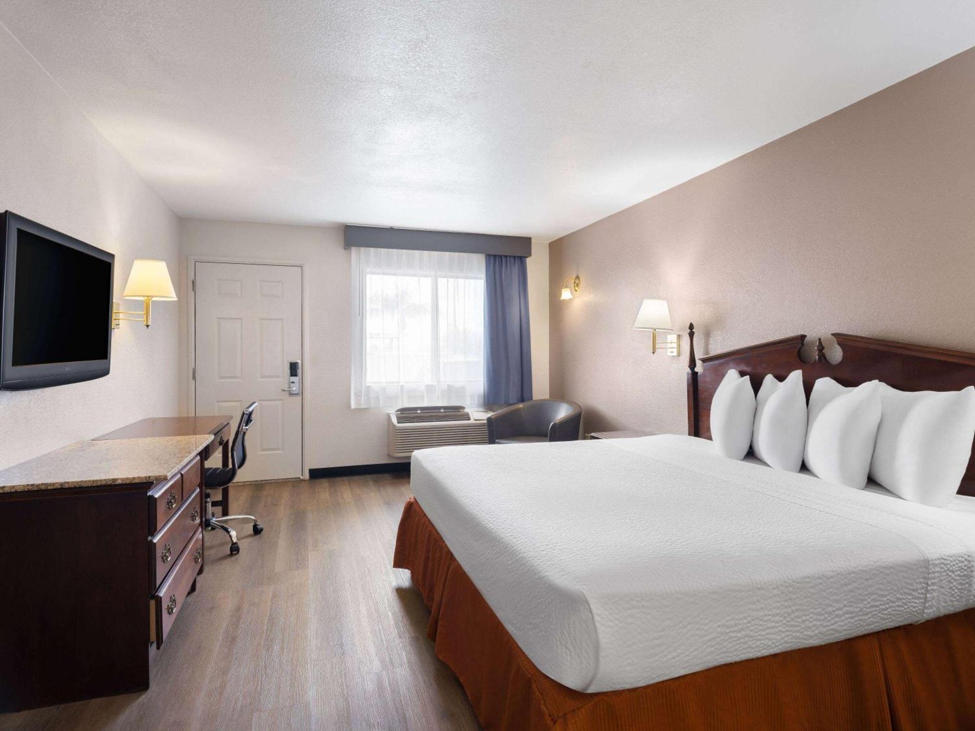 Travelodge By Wyndham Az 2* Tucson