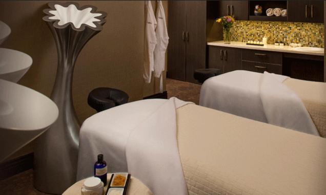 Casino Del Sol 4*