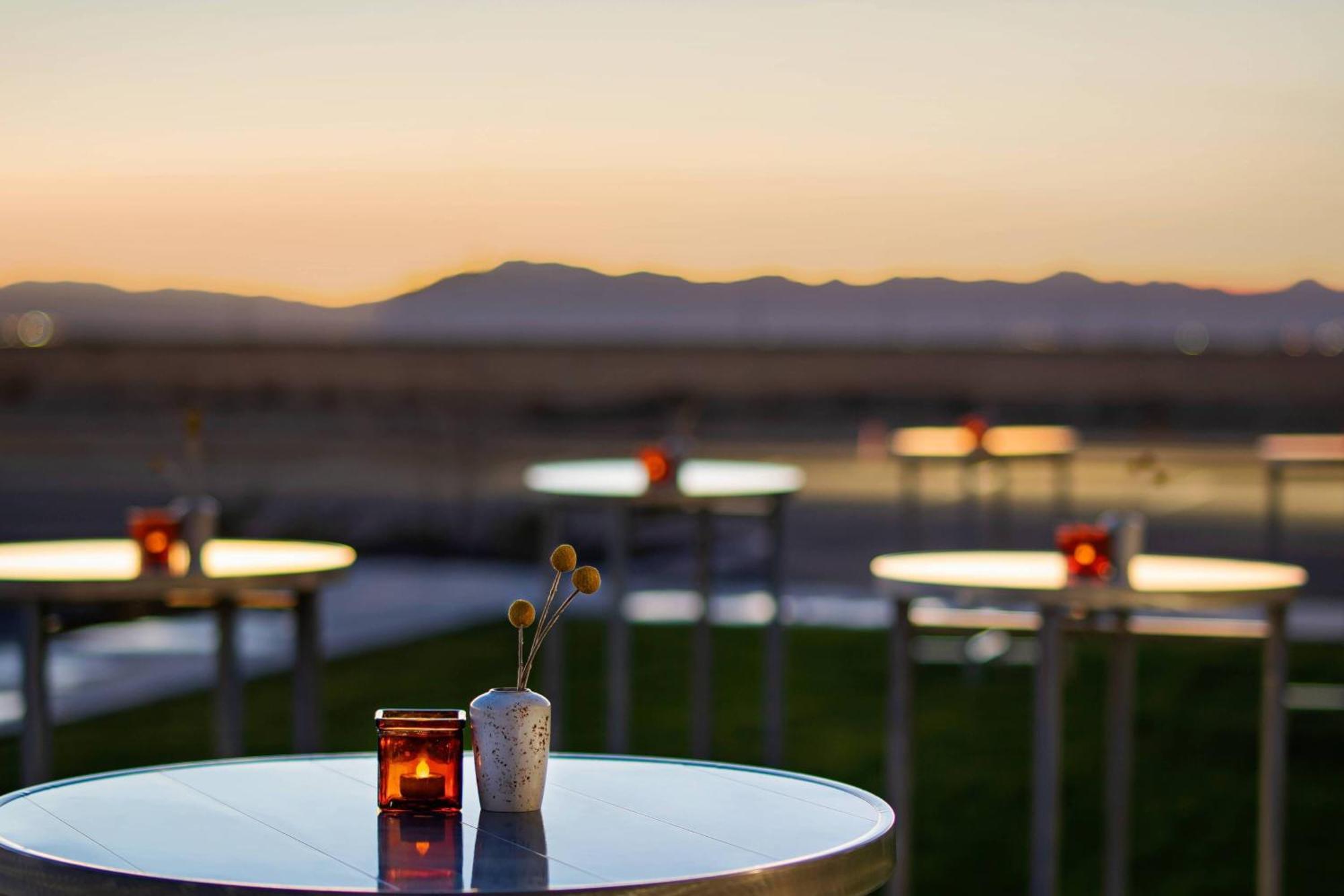 Marriott Phoenix 4*