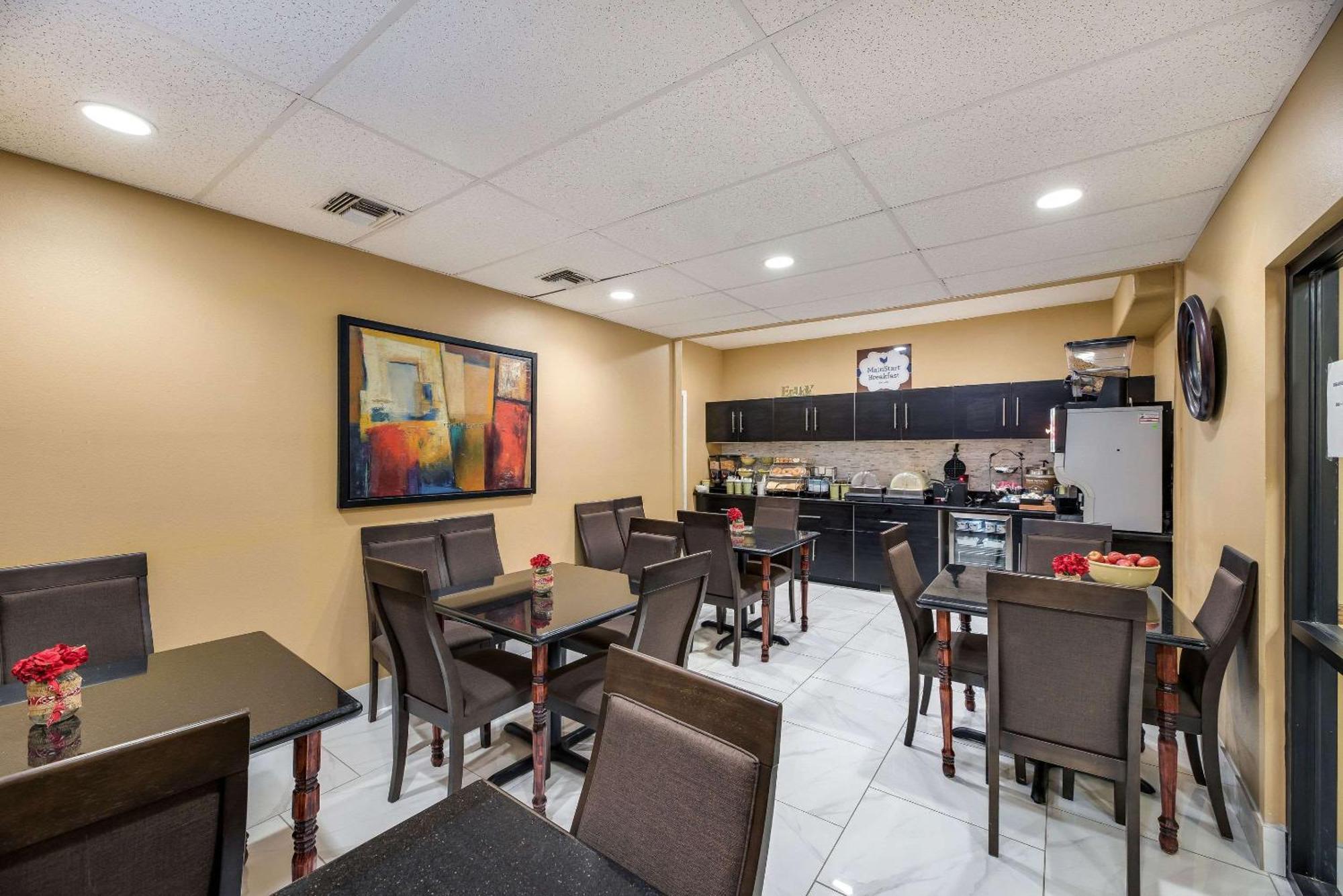 Hotel Mainstay Extended