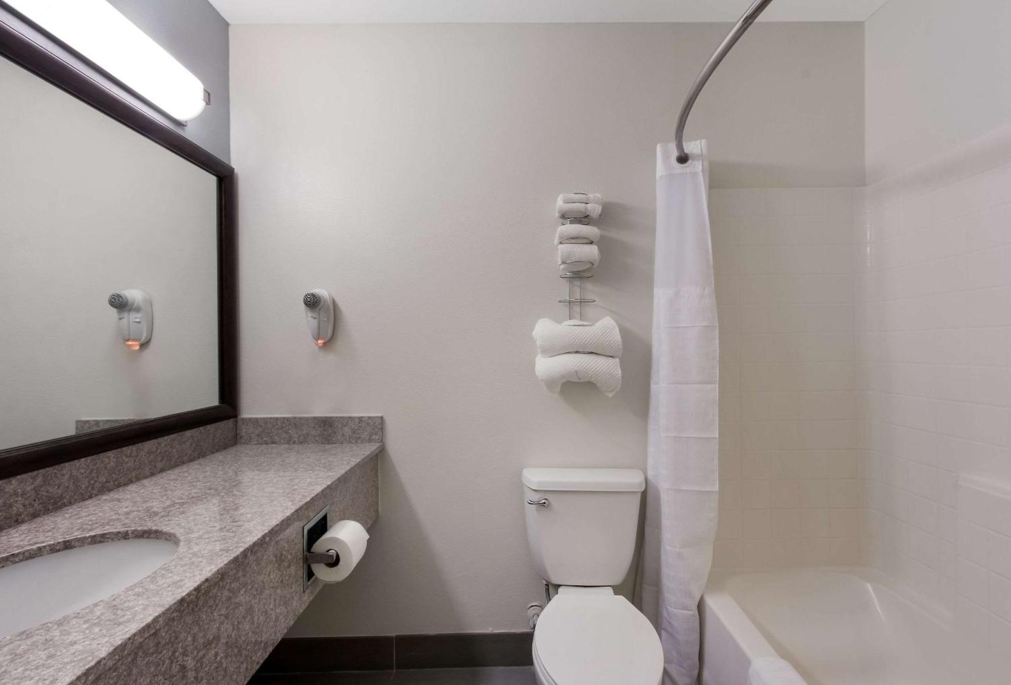 Hotel Mainstay Extended