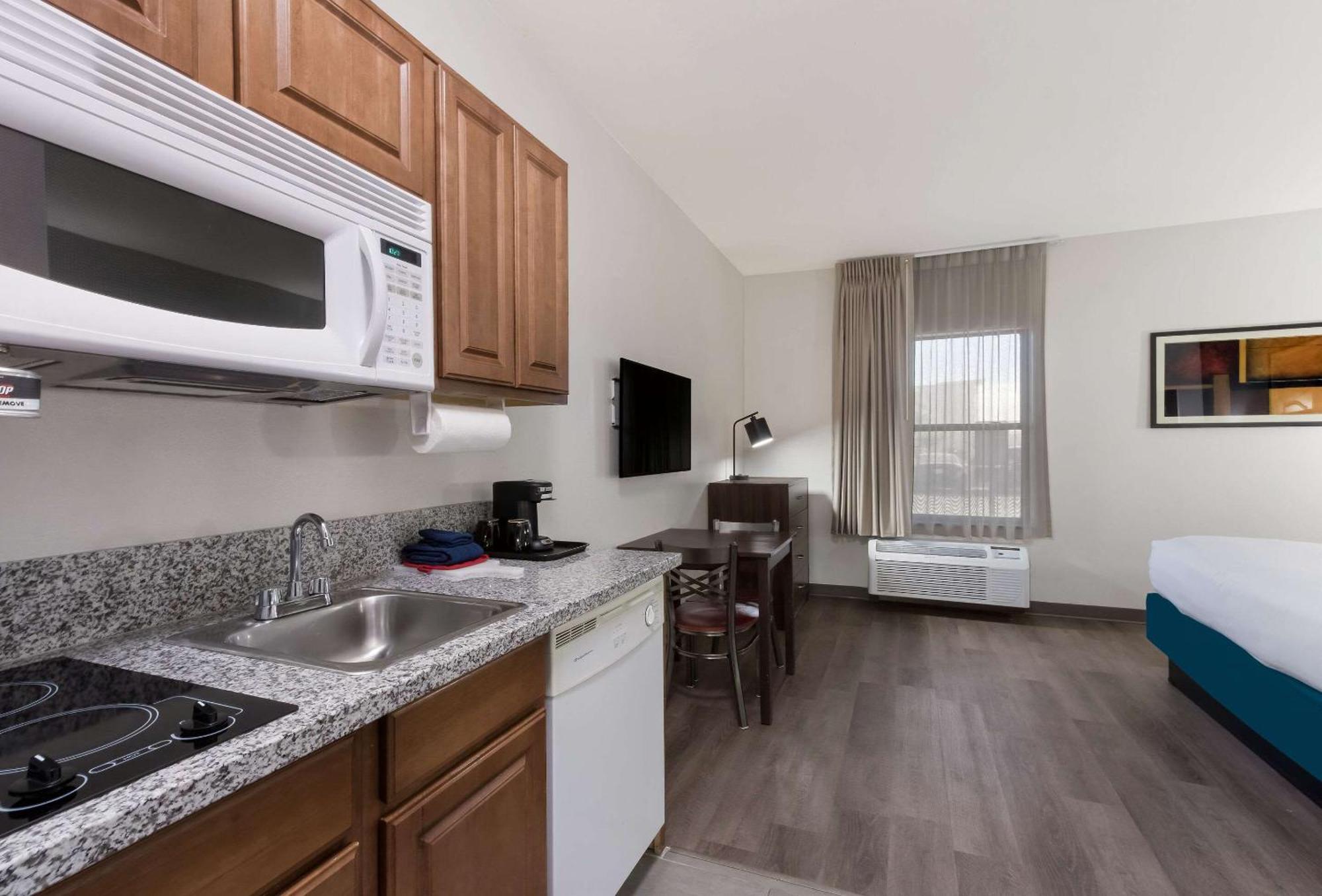 Mainstay Extended Hotel 3*