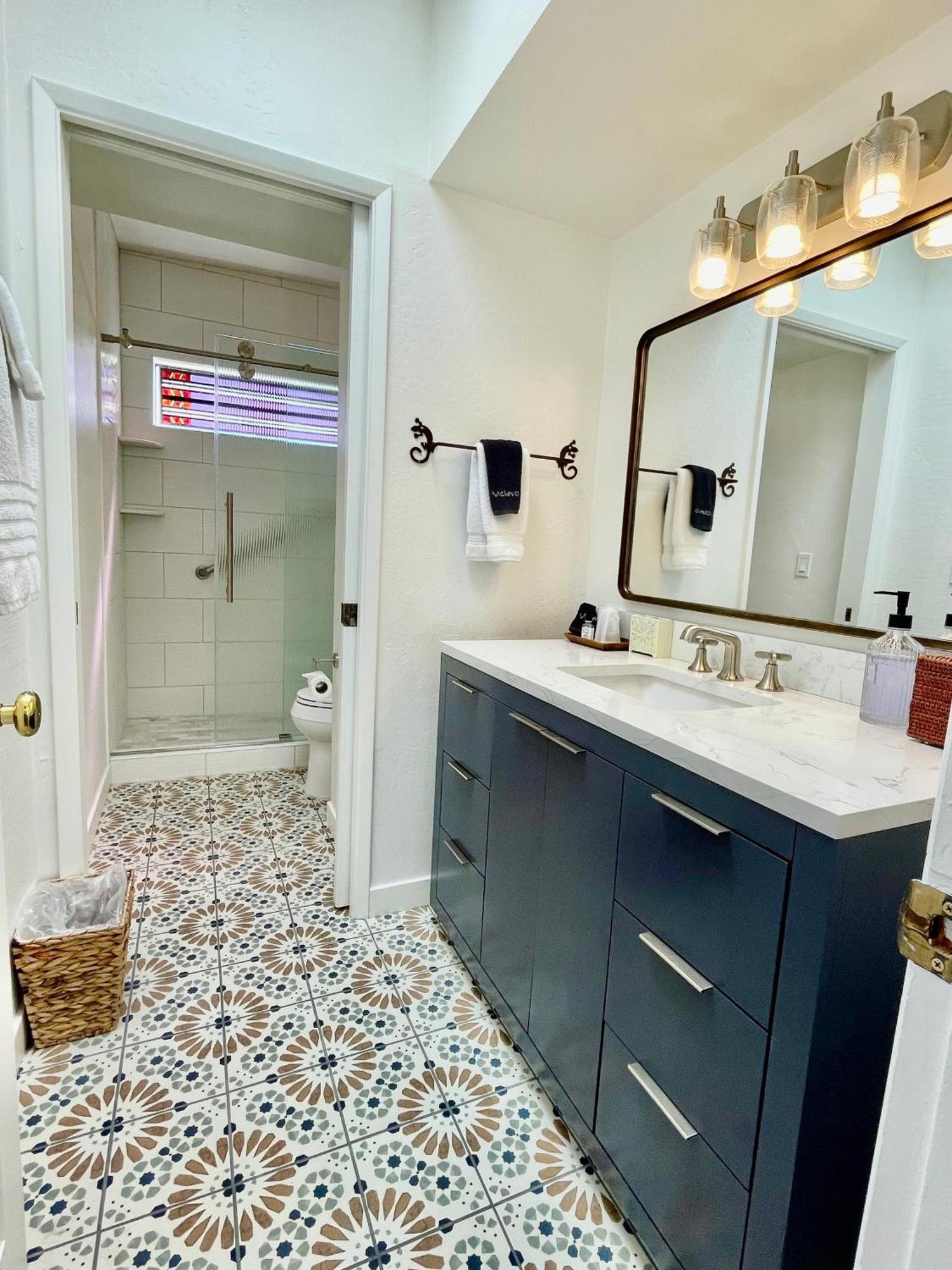 Adobe Rose Bed & Breakfast 3*