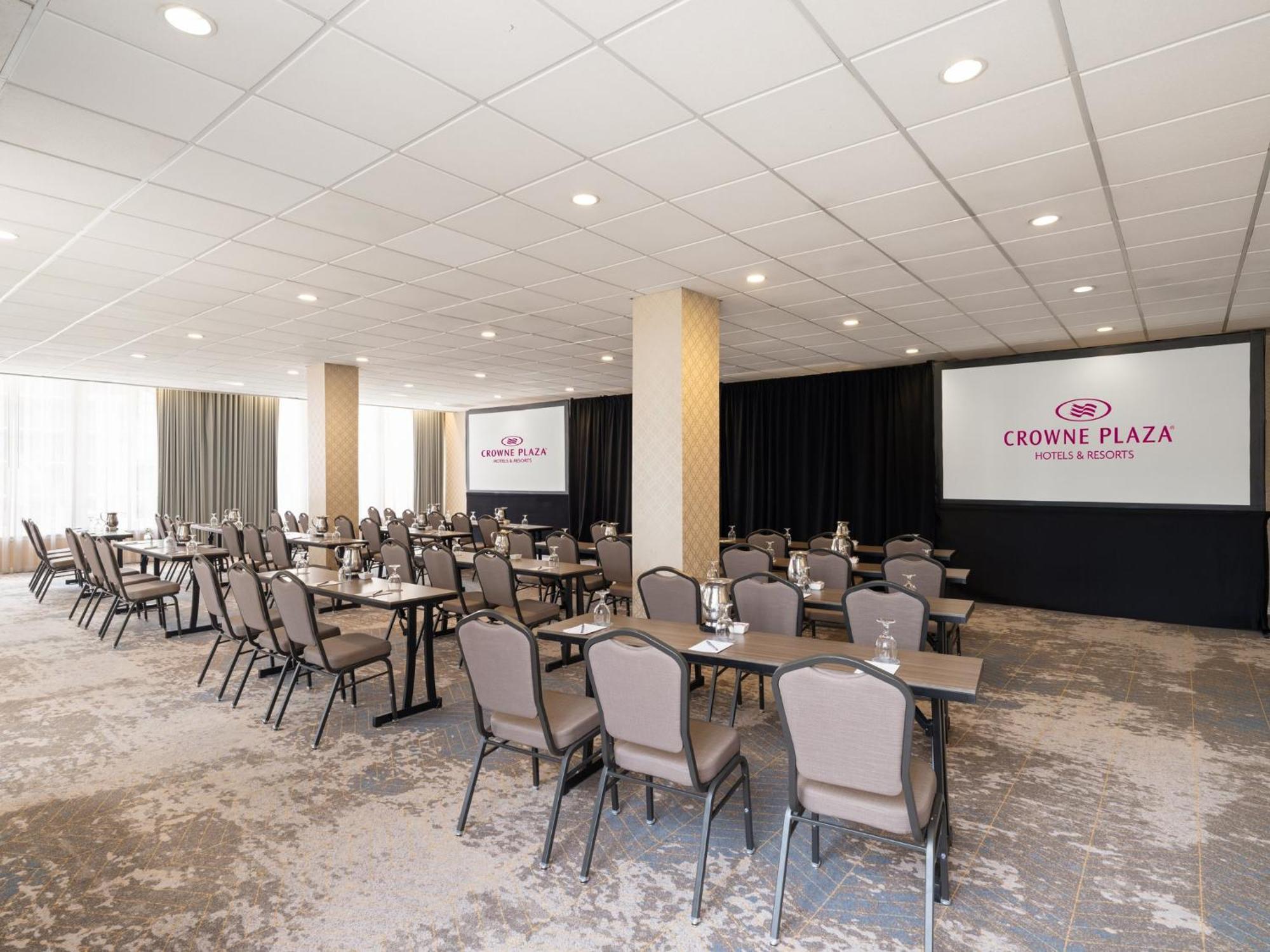 Crowne Plaza Phoenix - Golf By Ihg Resort Chandler