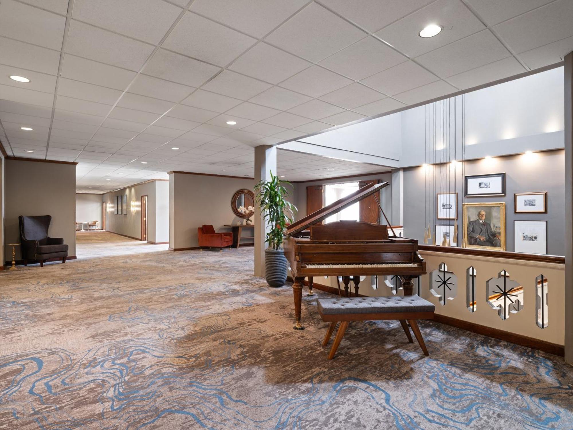 Crowne Plaza Phoenix - Golf By Ihg Resort