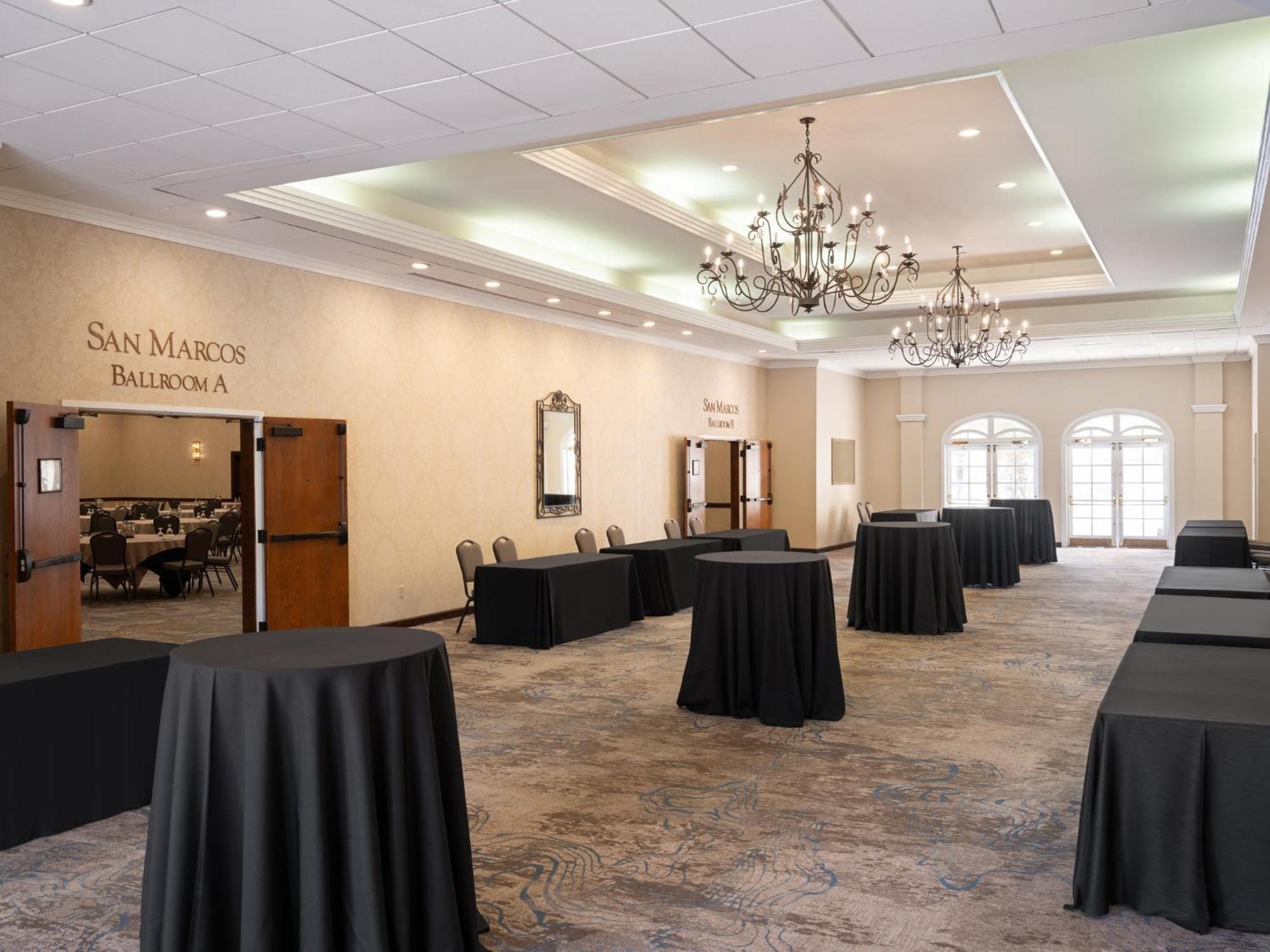 Resort Crowne Plaza Phoenix - Golf By Ihg