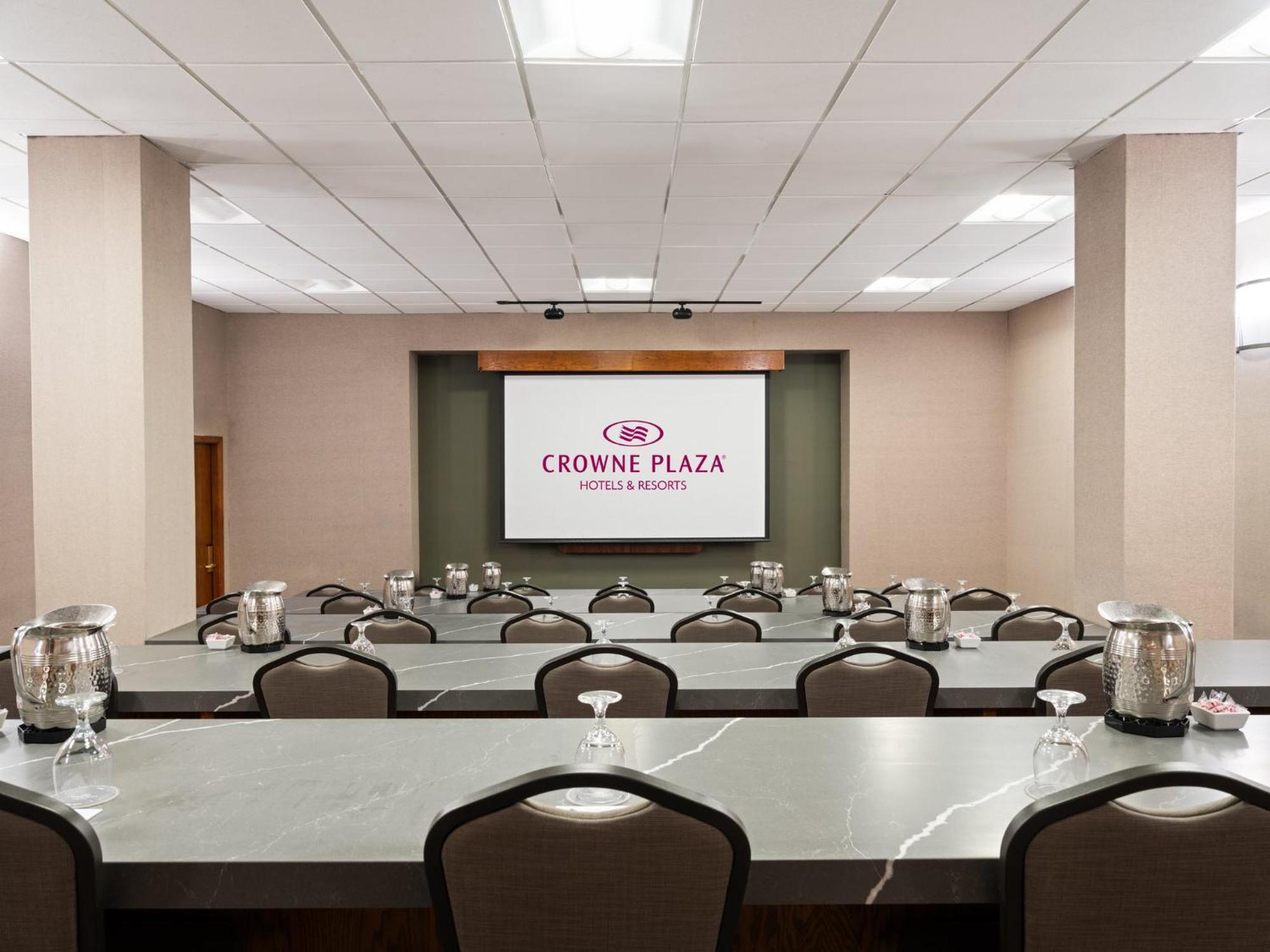 Crowne Plaza Phoenix - Golf By Ihg Chandler