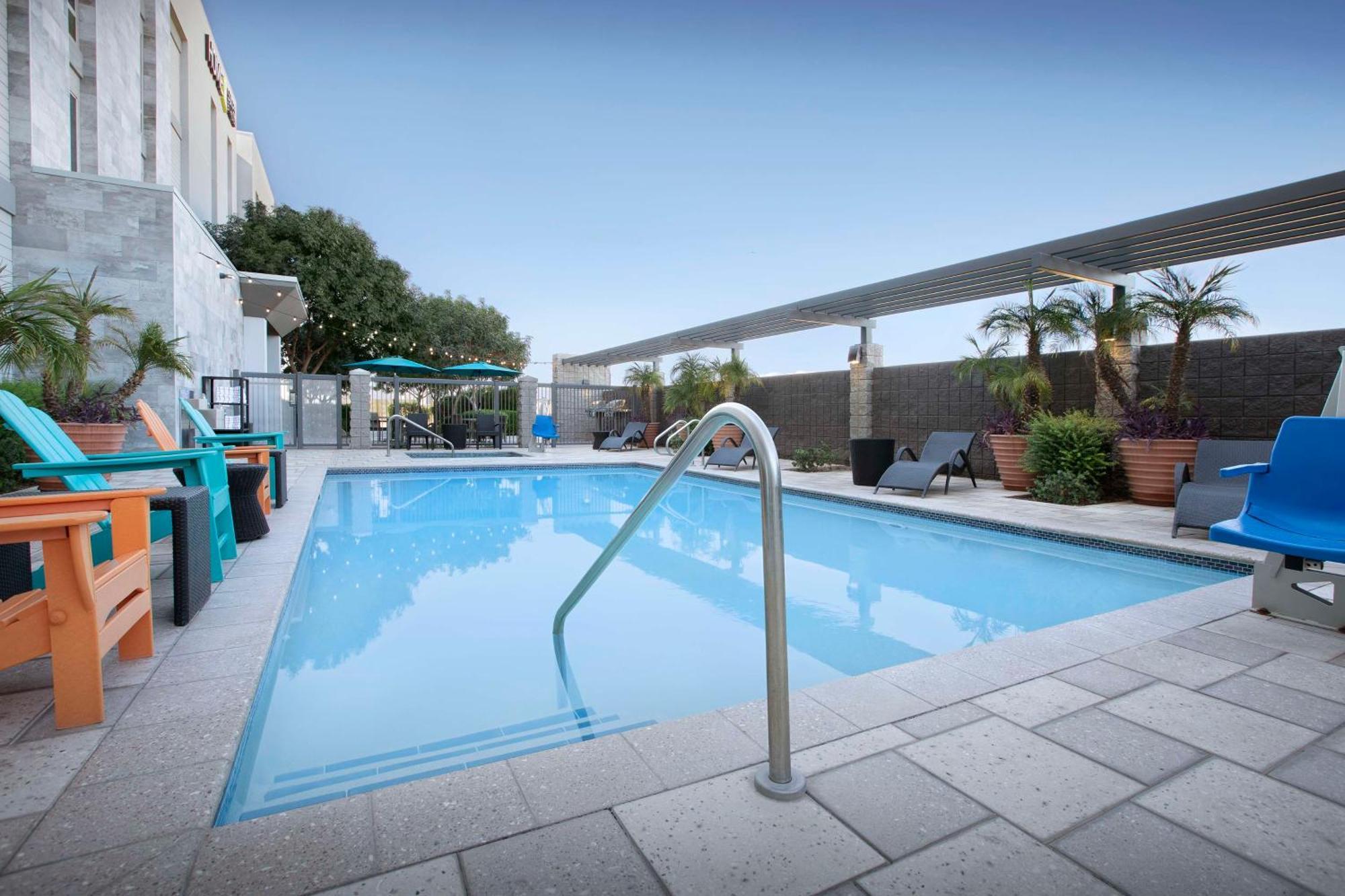 Hotel Home2 By Hilton Phoenix