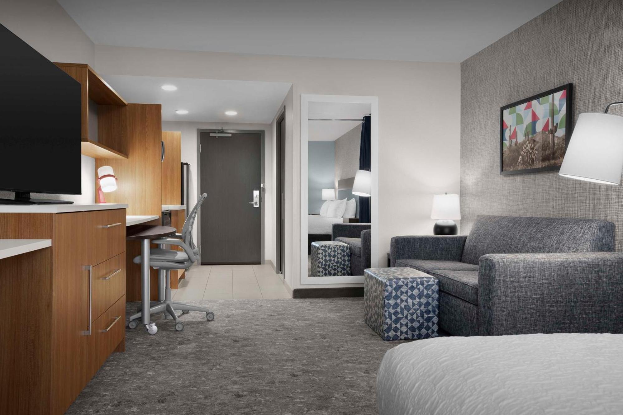 Hotel Home2 By Hilton Phoenix 3*