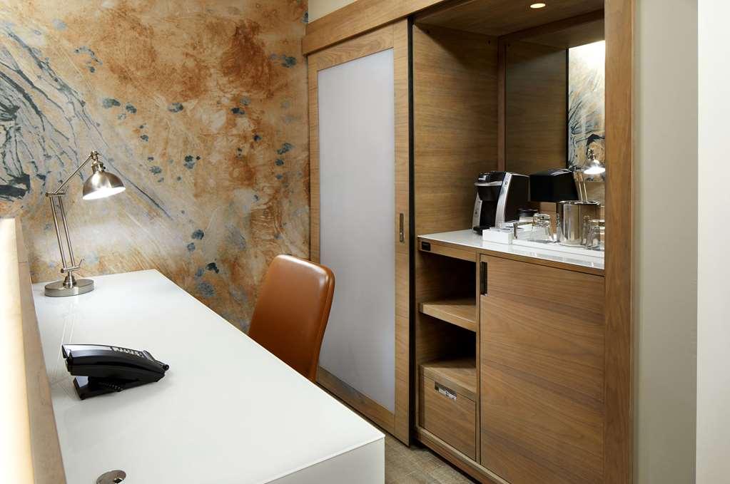 Cambria Phoenix - Fashion Center 4*