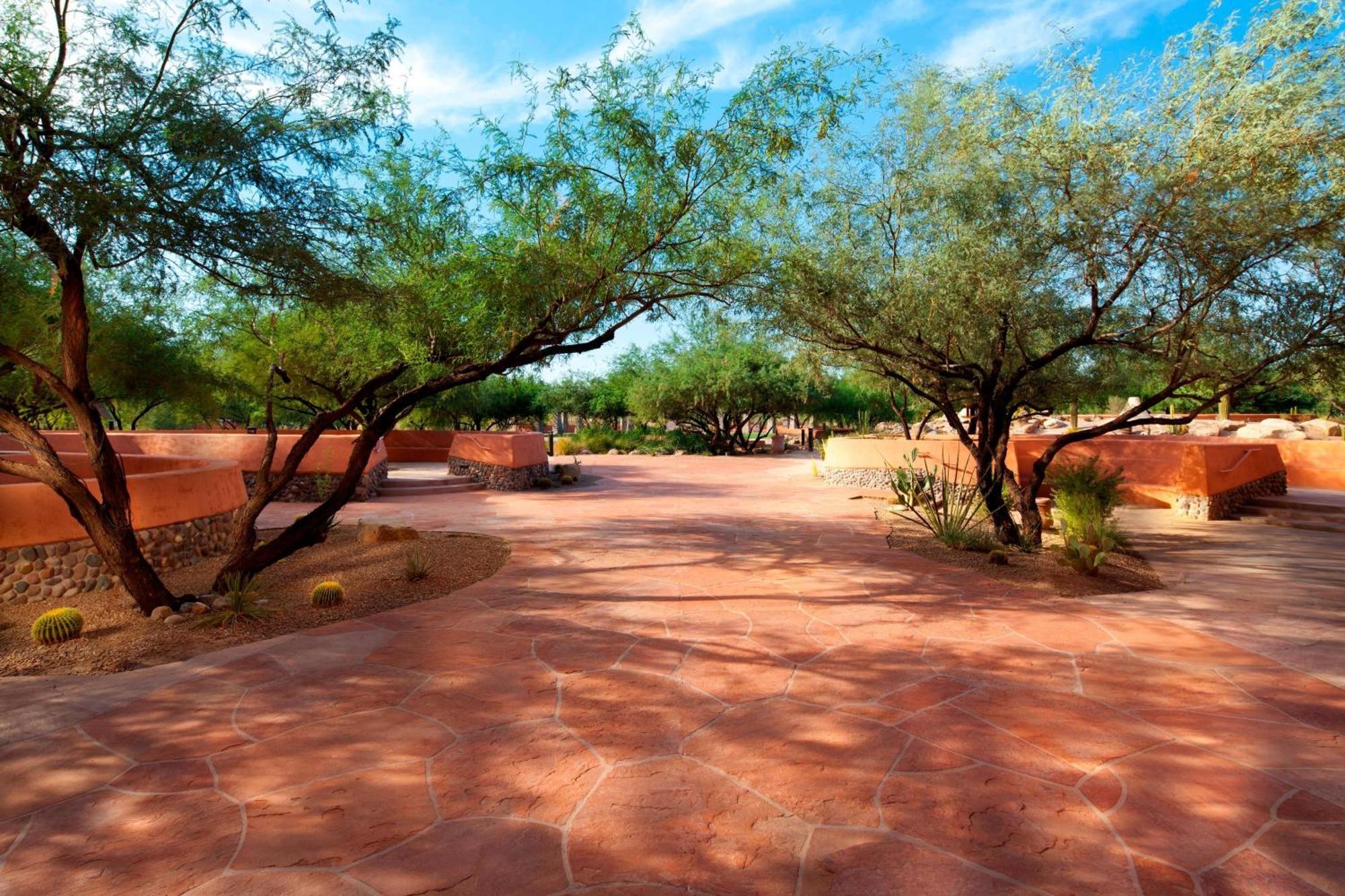 Sheraton Grand At Wild Horse Pass Resort 4*