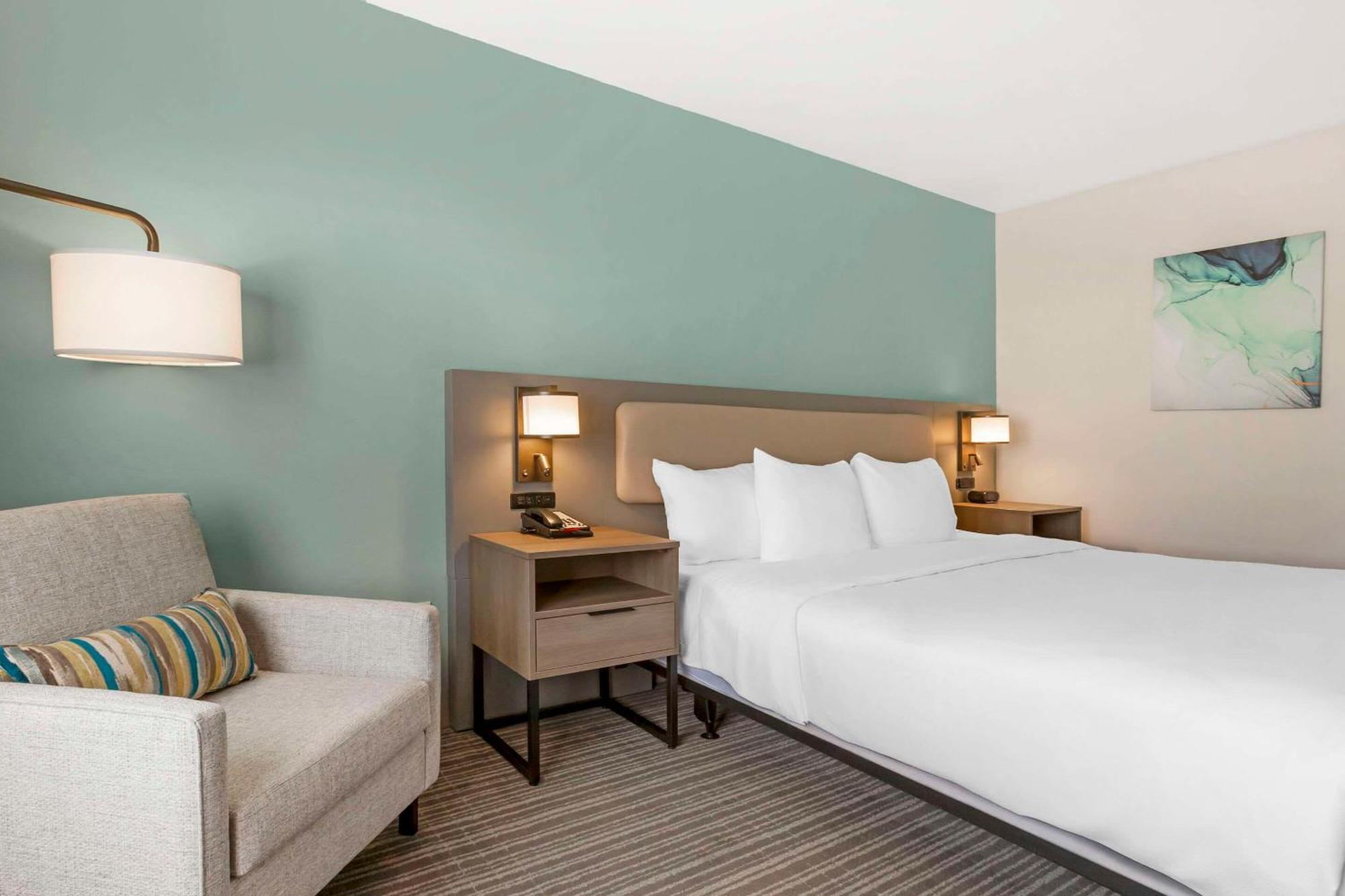 Hotel Comfort At Mall 2*