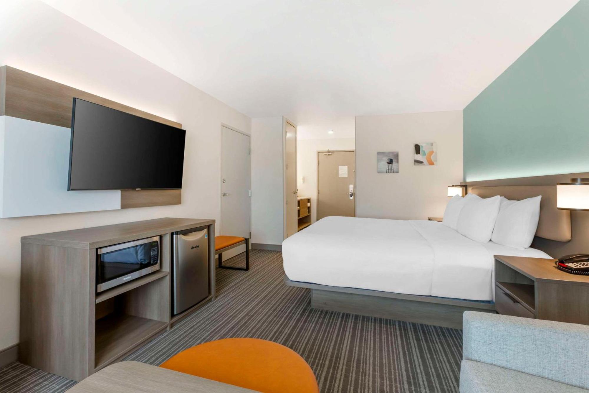 Comfort At Mall Hotel 2*