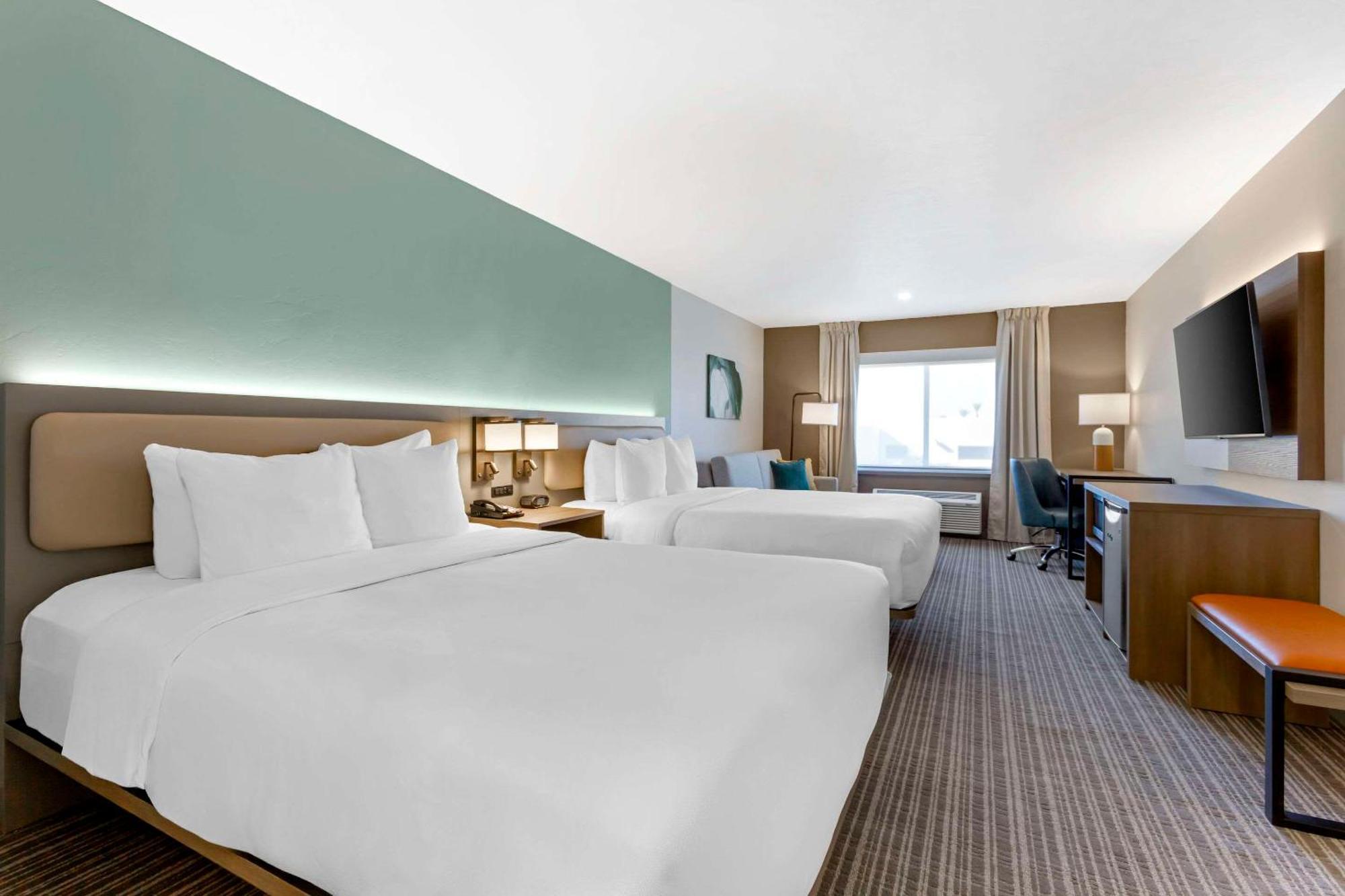 Hotel Comfort At Mall