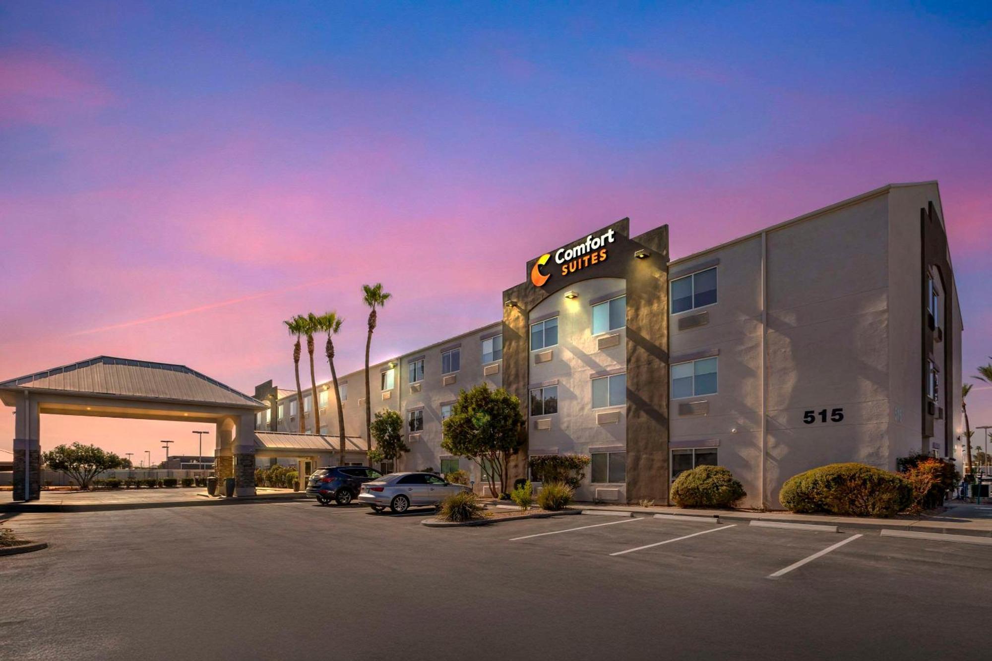 Hotel Comfort At Mall