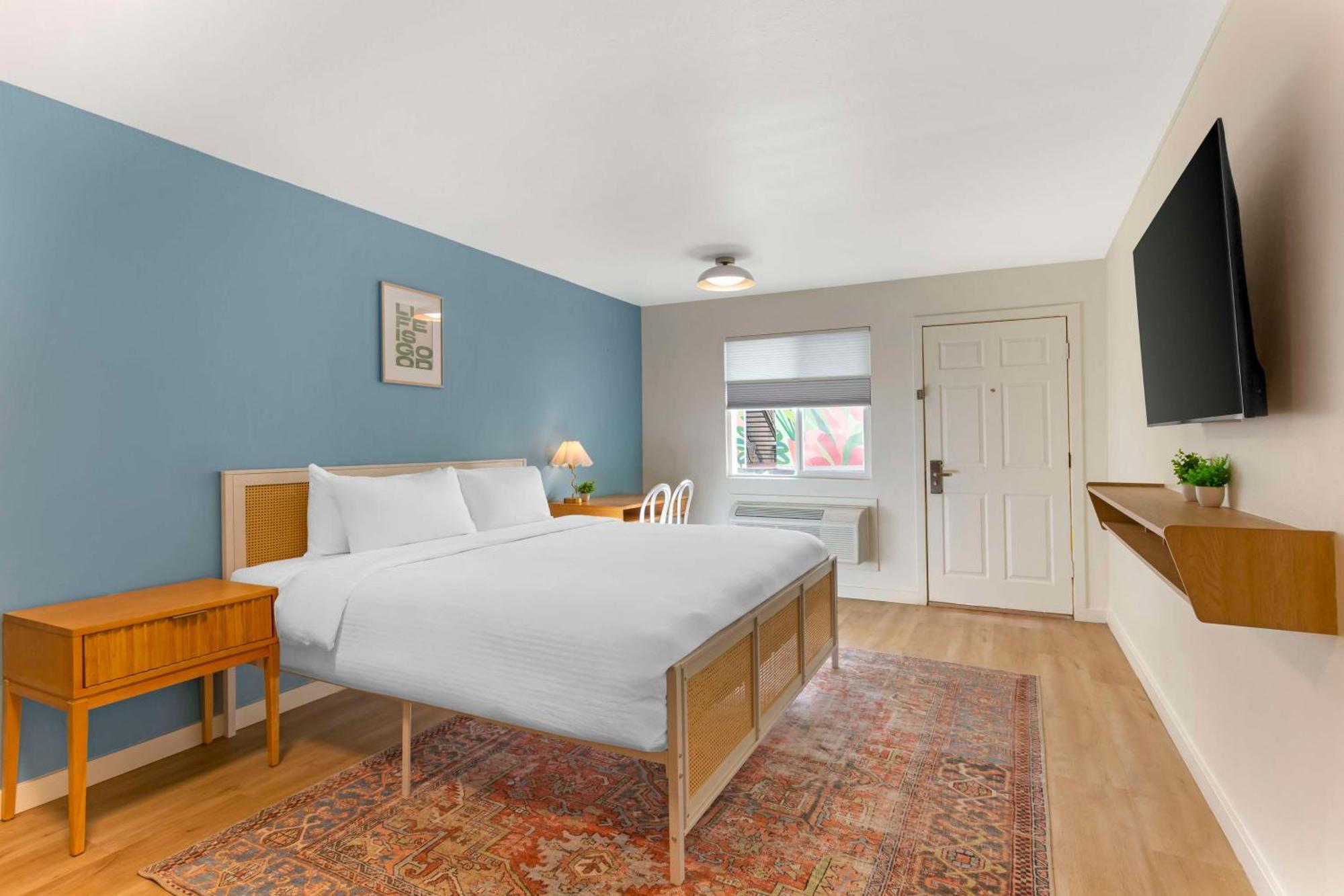 The Kennedy Tucson, Surestay Collection By Western