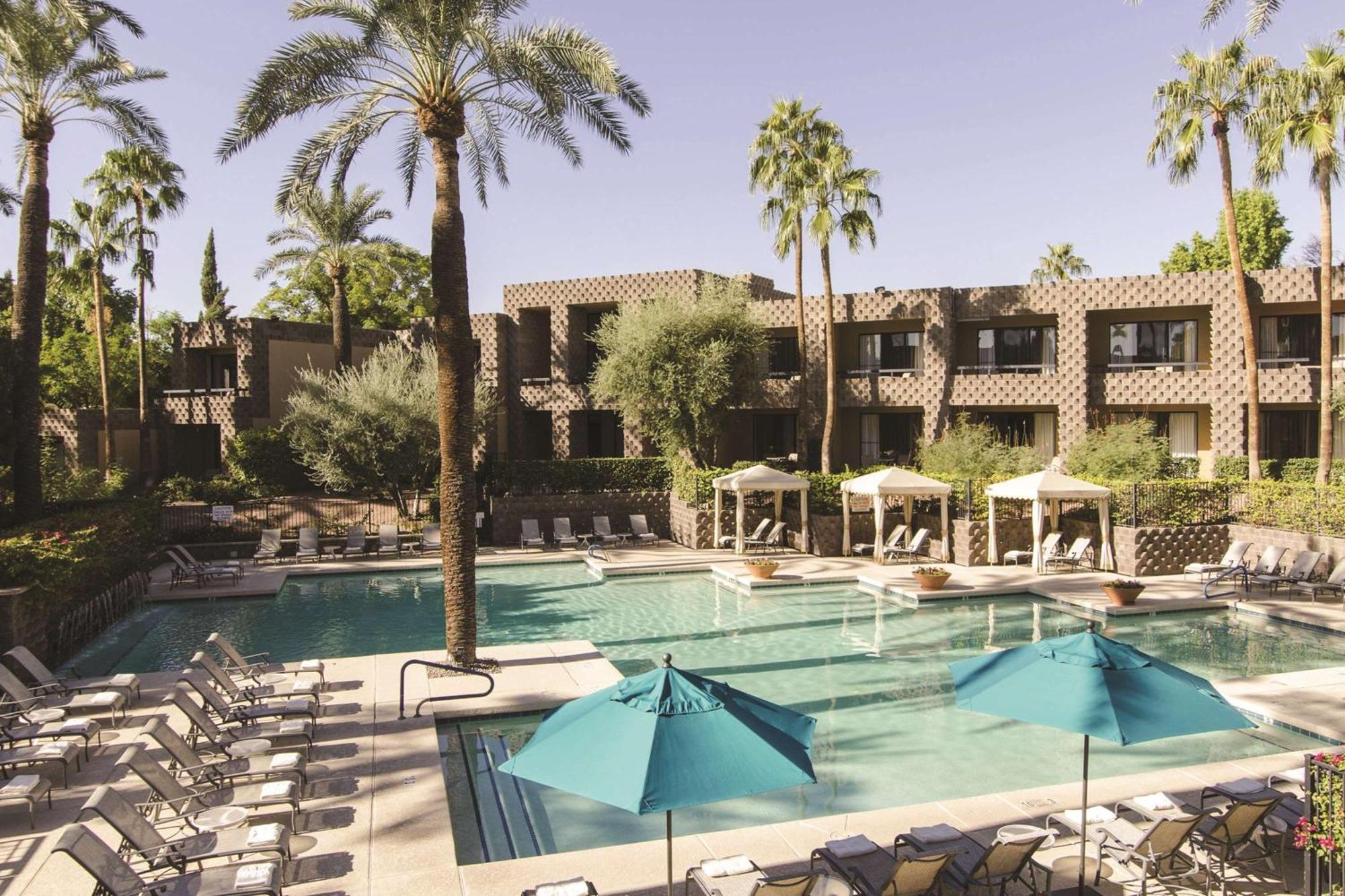 Doubletree By Hilton Paradise Valley Resort