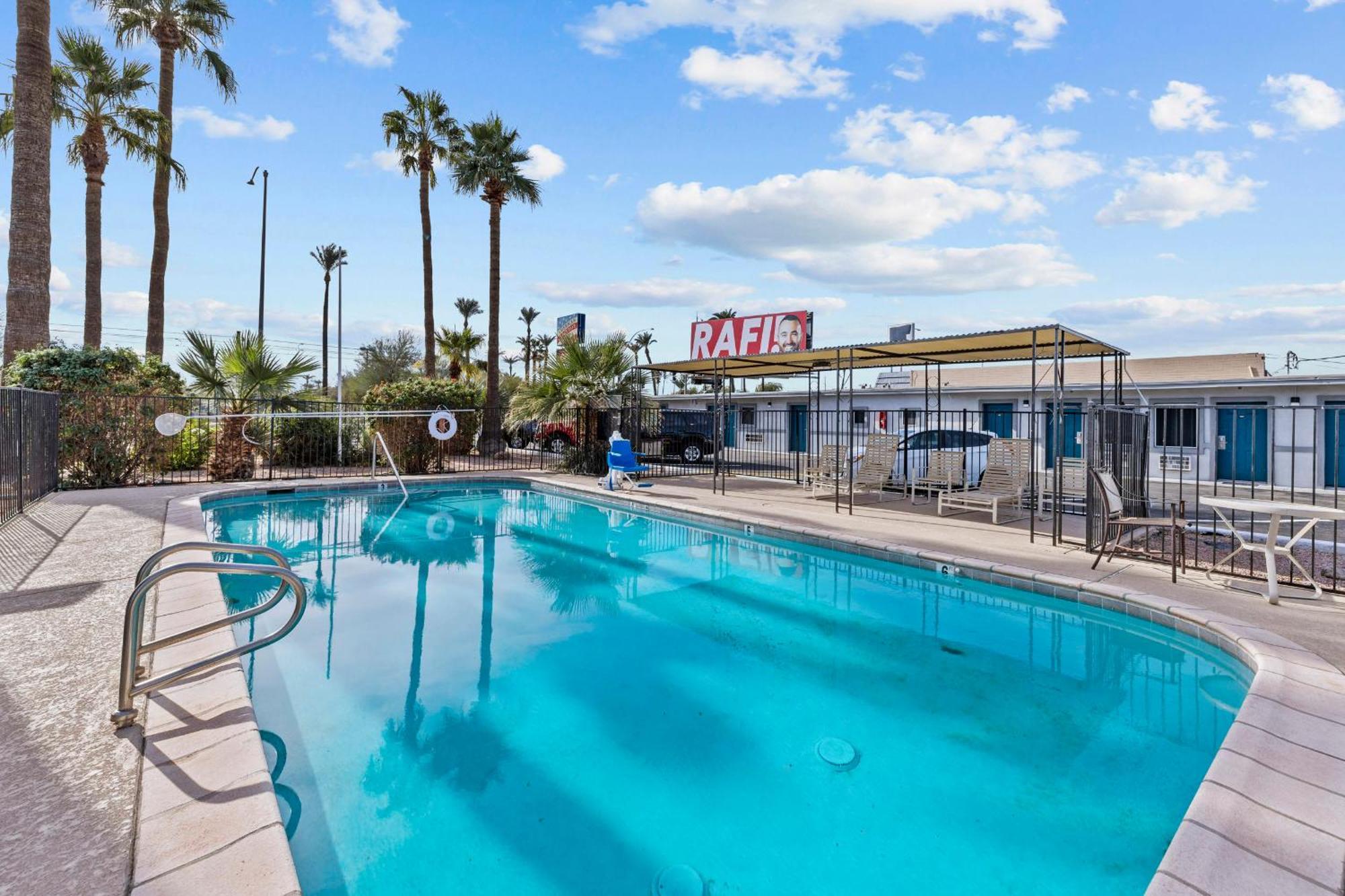 American Executive 3* Mesa