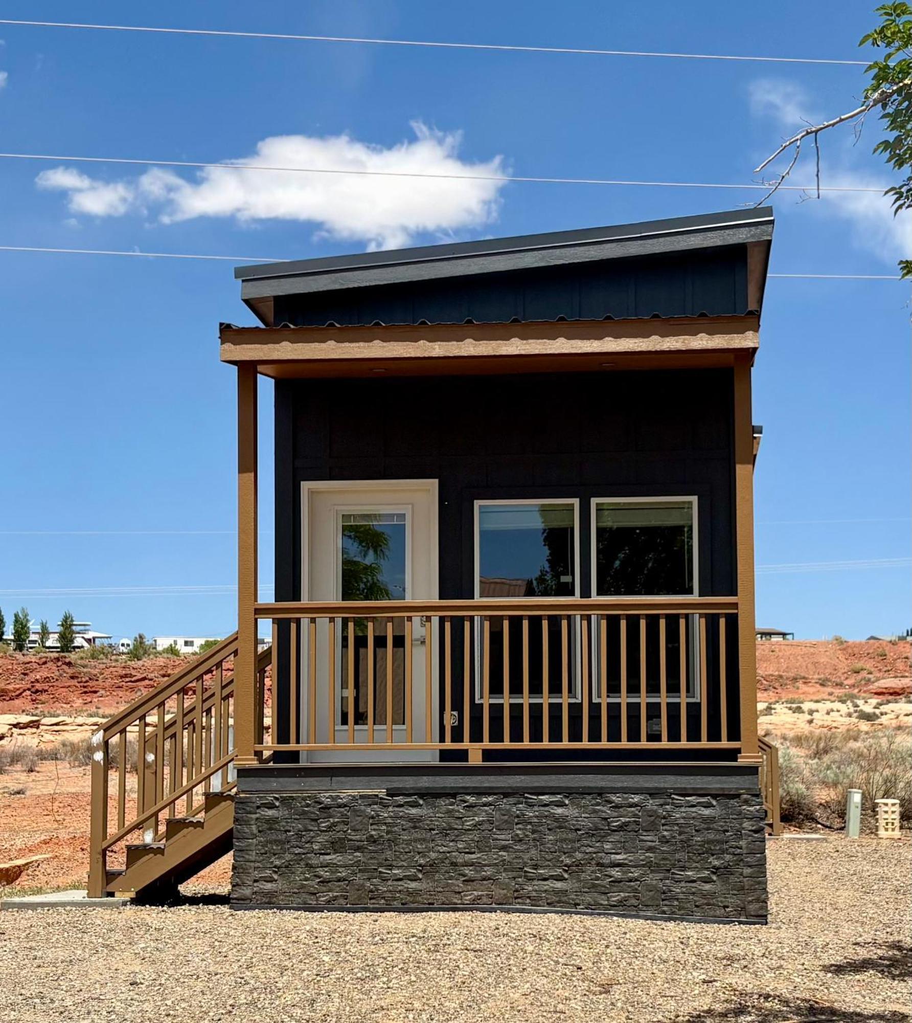 Powell - Tiny Homes Lodge