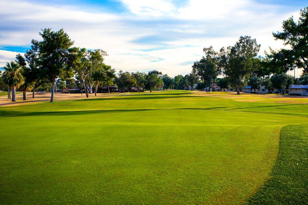 Arizona Golf & Conference Center 4*
