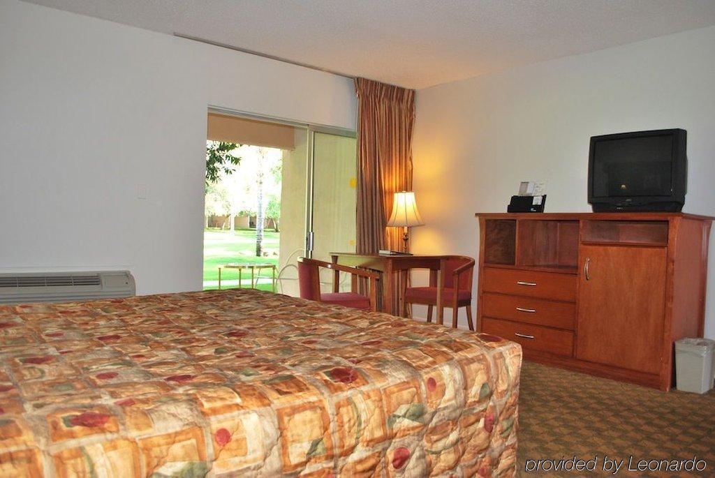 Hotel Windemere & Conference Center Mesa