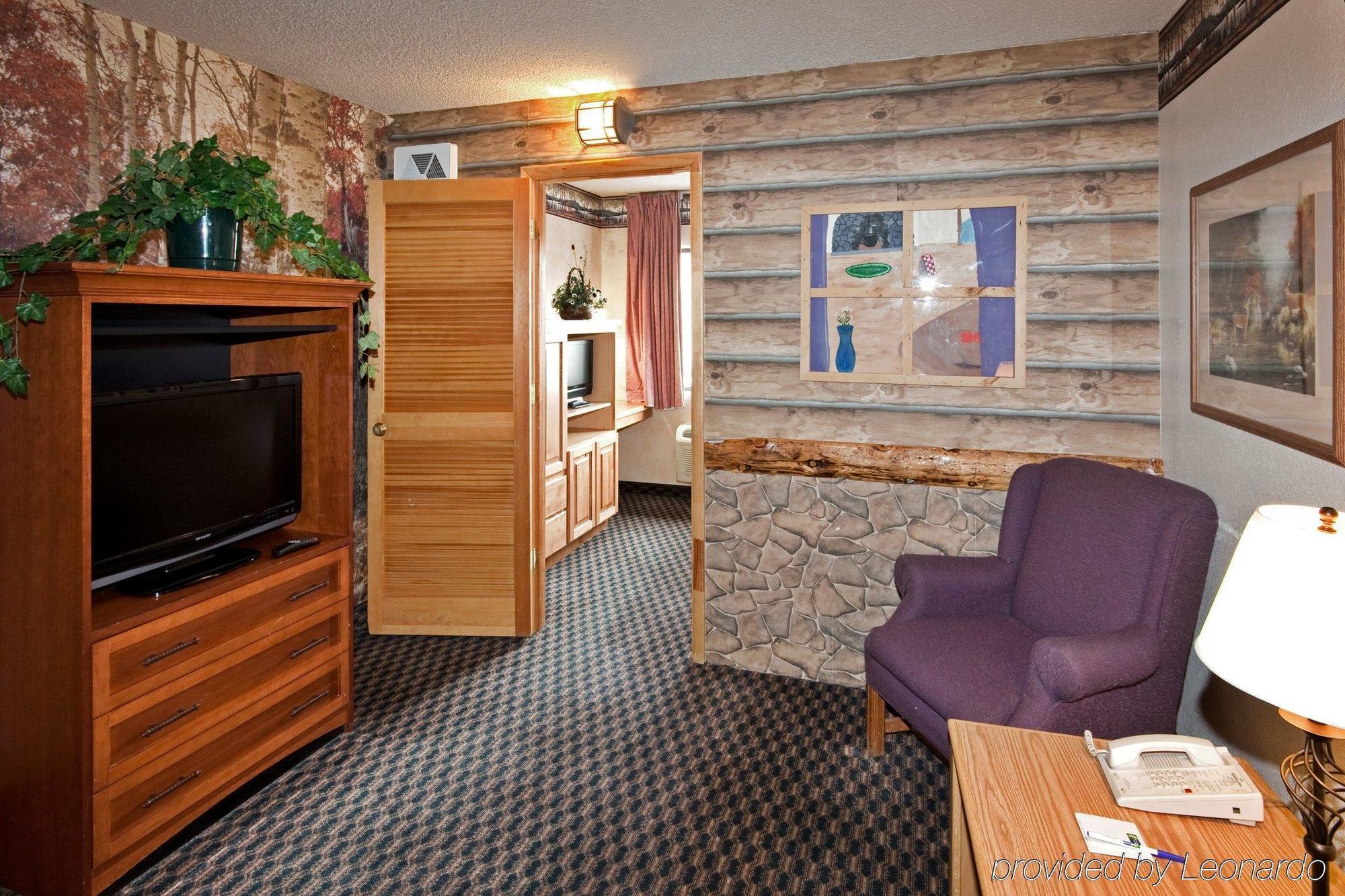 Express & Grand Canyon By Ihg Hotel