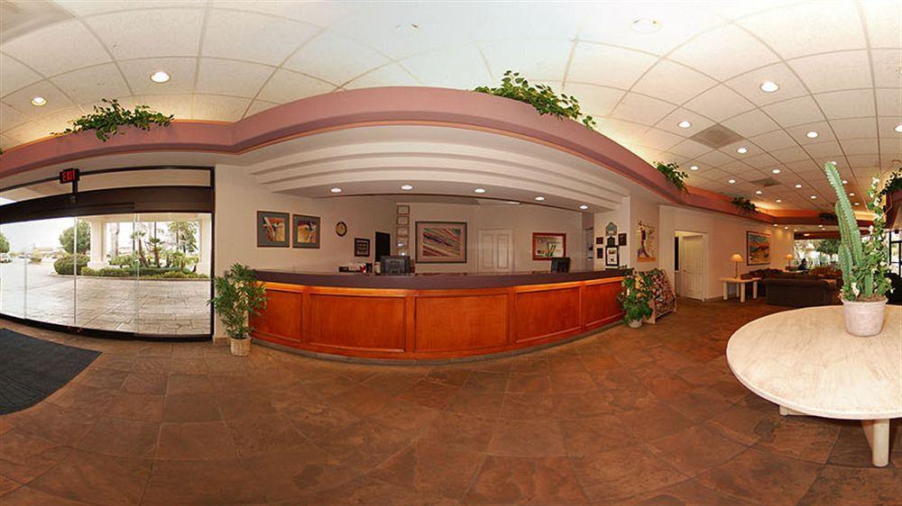 Hotel Windemere & Conference Center 3*