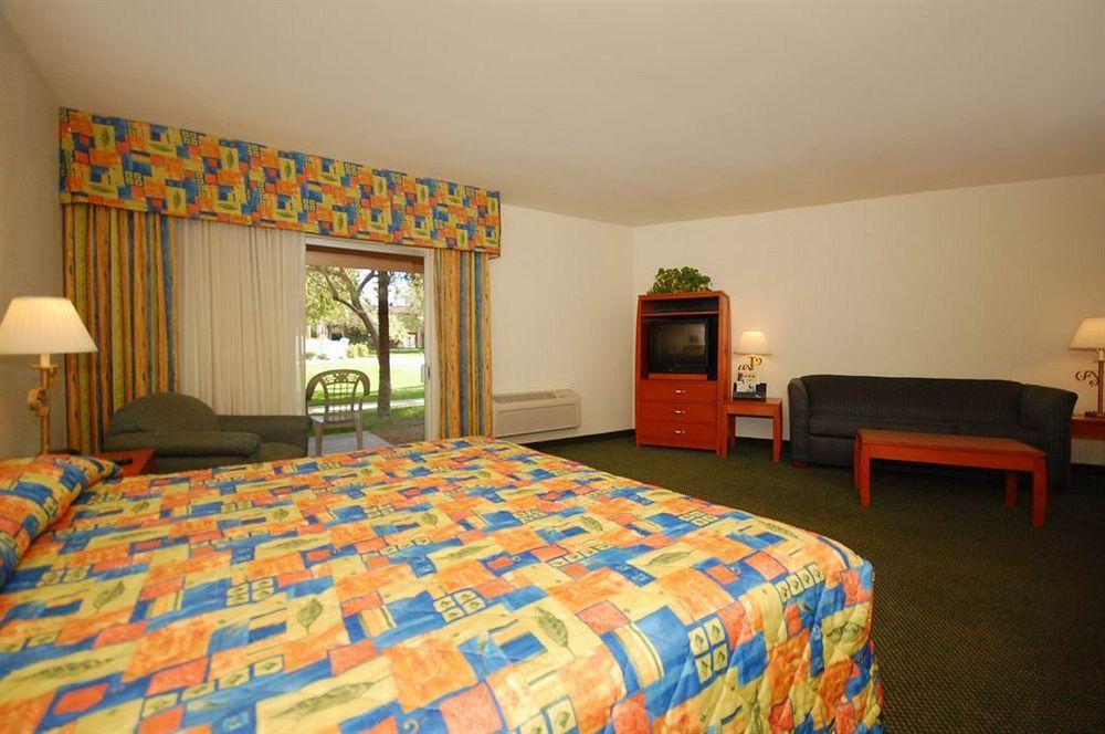 Hotel Windemere & Conference Center 3*