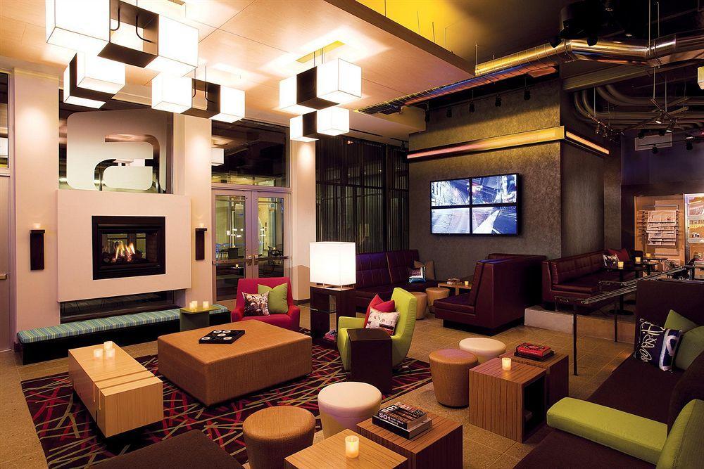 Aloft Hotel 3*