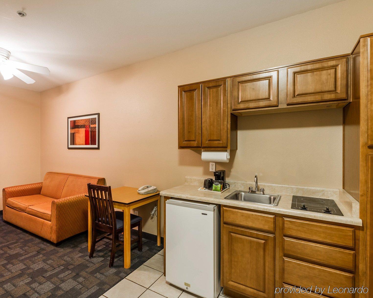 Mainstay Extended Hotel