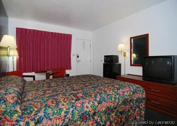Hotel Econo