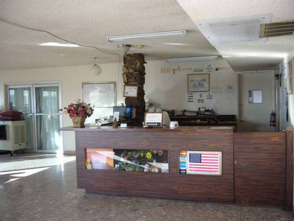 Royal Motor Motel 2*