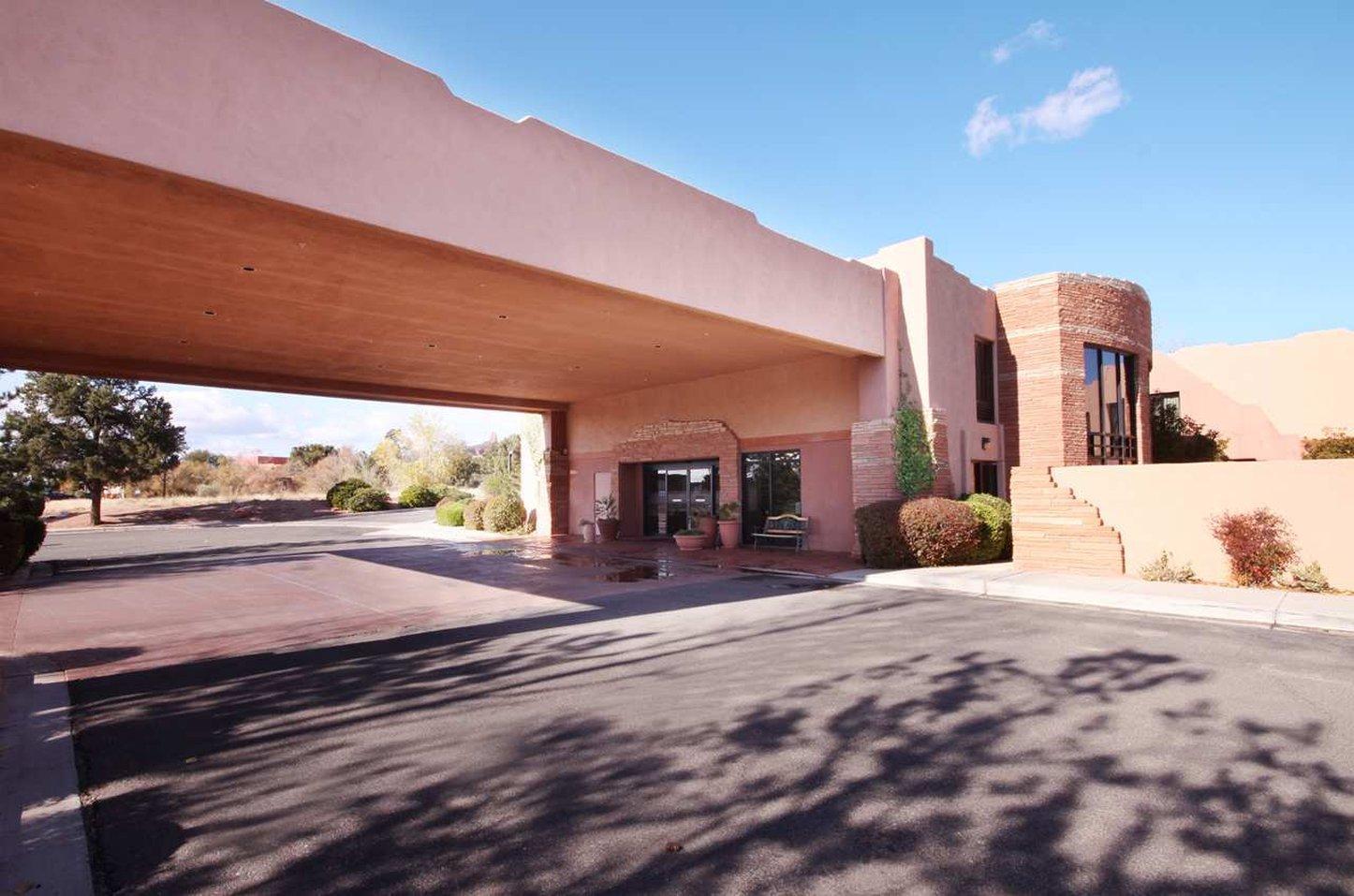 Hampton Hotel