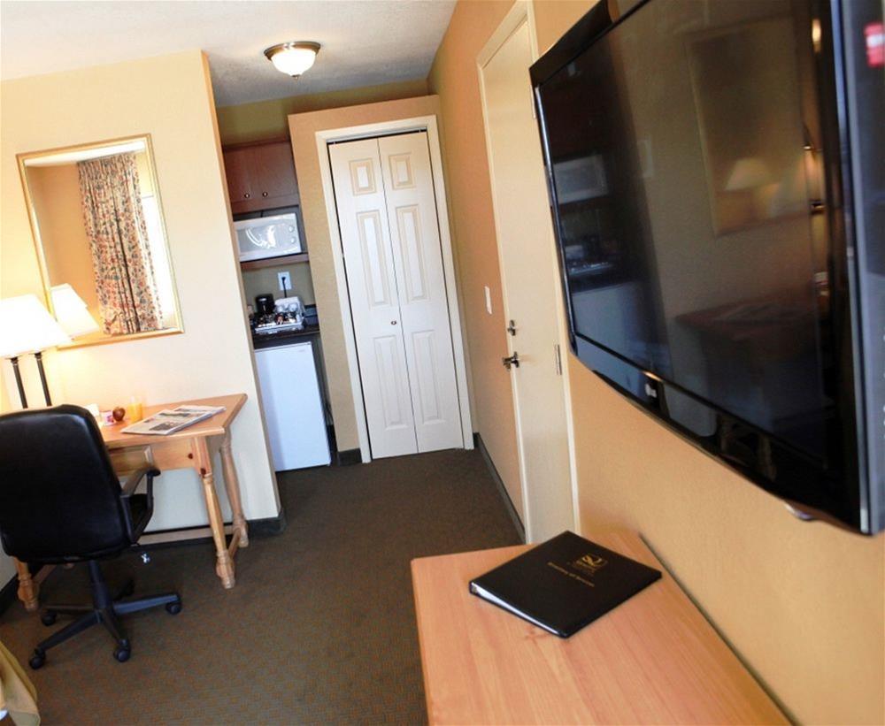 Hotel 3 Palms North Foothills Tucson